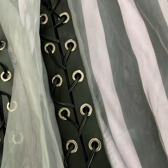 Series of Unfortunate Events cosplay costume - Picture 2 of 6